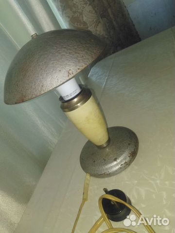 Лампа настольная 