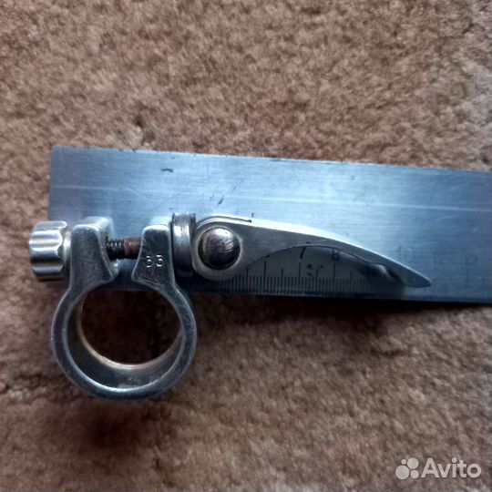 Хомут для подседельного штыря велосипеда