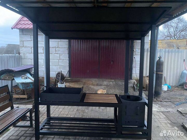 Мангал с печью под казан и крышей