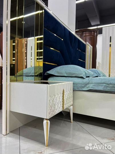 Спальная гарнитура слониммебель