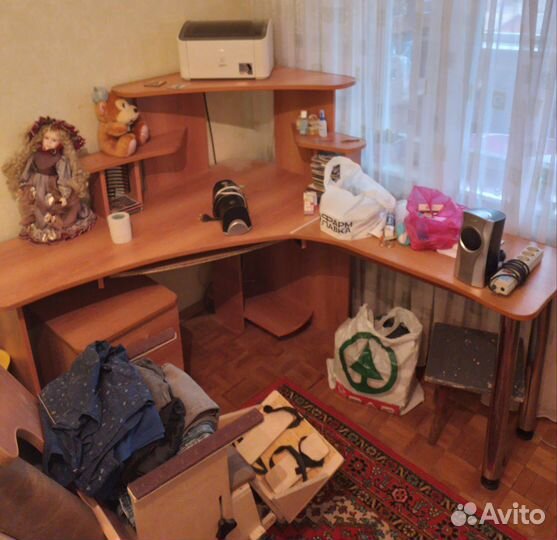 Компьютерный стол