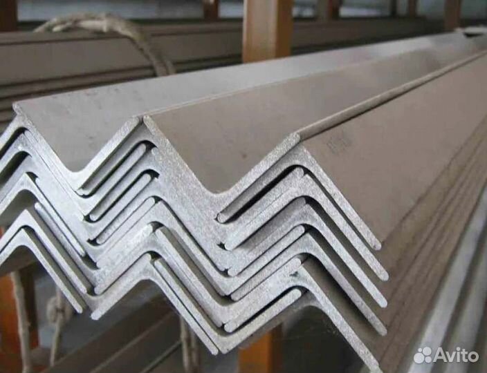 Уголок стальной