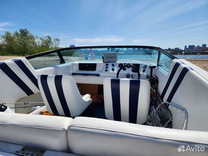 Катер Nuova (Италия) 200 л.с