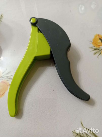 Чеснокодавилка walmer