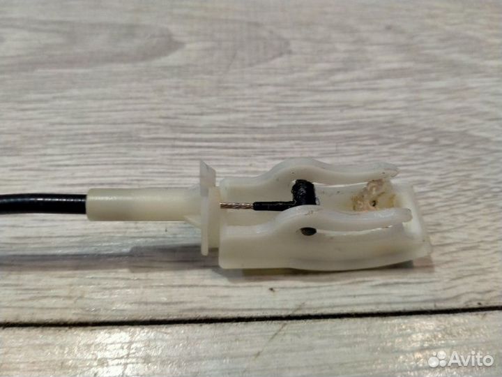 Трос замка двери задний Bmw X5 E53 M54B30 01/2004