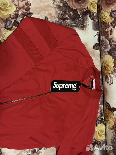 Куртка supreme оригинал