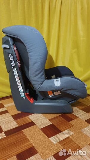 Продам автокресло
