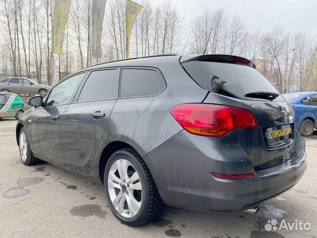 Opel Astra 1.4 AT, 2011, 186 000 км