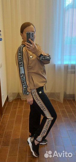 Спортивный костюм со стразами, большие размеры