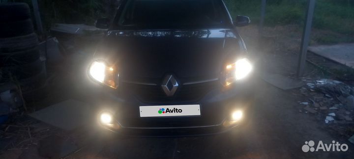 Renault Logan 1.6 AMT, 2015, 188 000 км