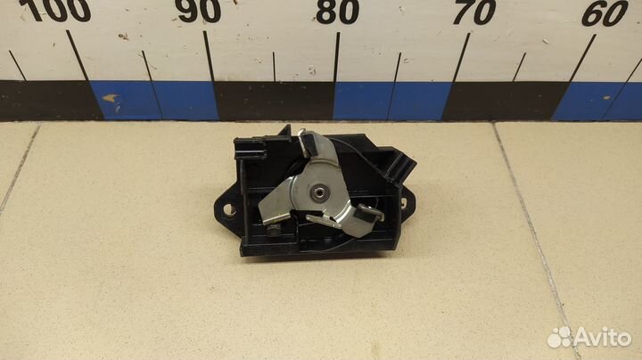 Ручка открывания багажника Land Cruiser (150) -Pra