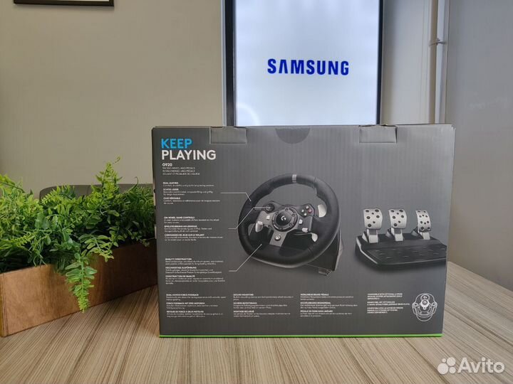 Руль Logitech G920 Driving Force