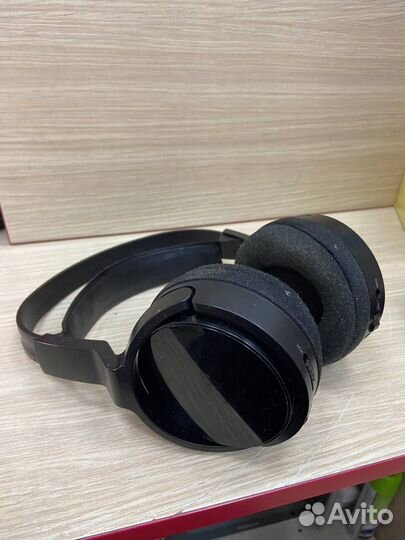Беспроводные наушники Sony MDR-RF811RK