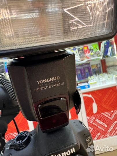 Фотовспышка yongnuo speedlite yn560III