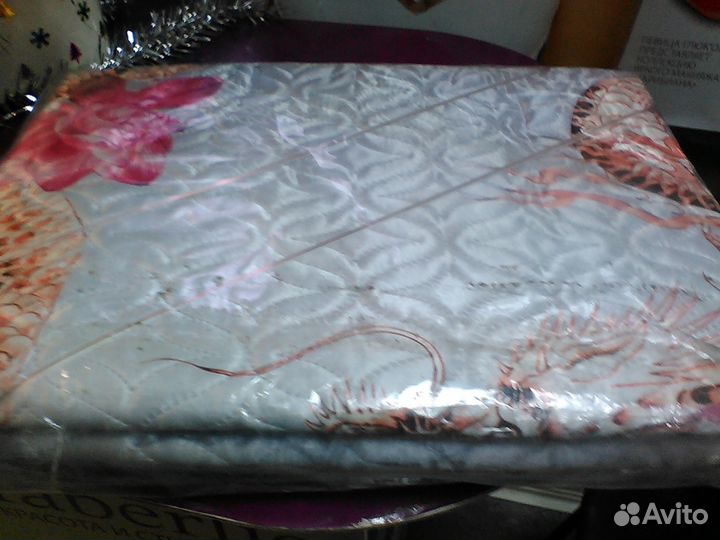 Покрывало -плед,шёлк