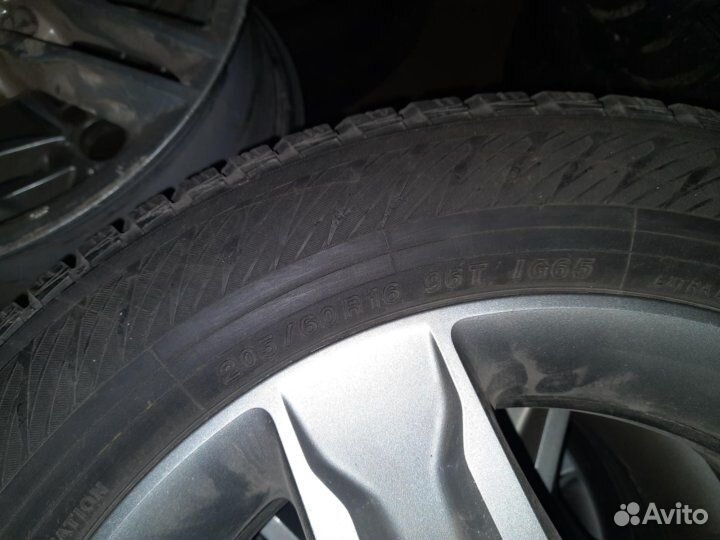 Оригинальные колеса для Renault Sandero R16 205/60