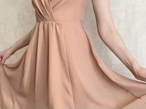 Бежевое/розовое платье миди