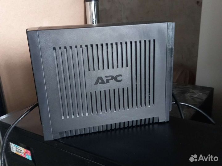Ибп APS Bask-UPS 650