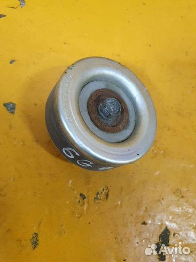 Ролик обводной ремня приводного 3.0 6g72 mitsubish