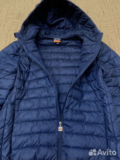 Микропуховик ellesse оригинал