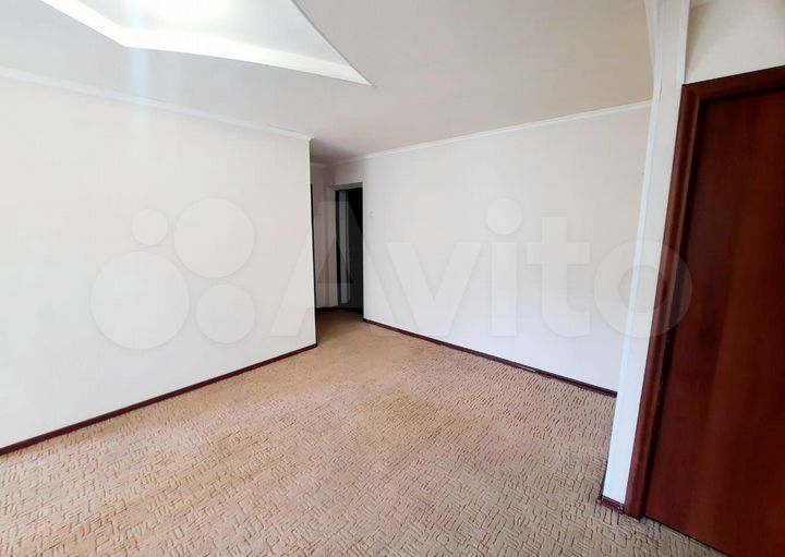 3-к. квартира, 56 м², 3/5 эт.