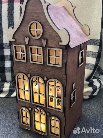 Светильник домик