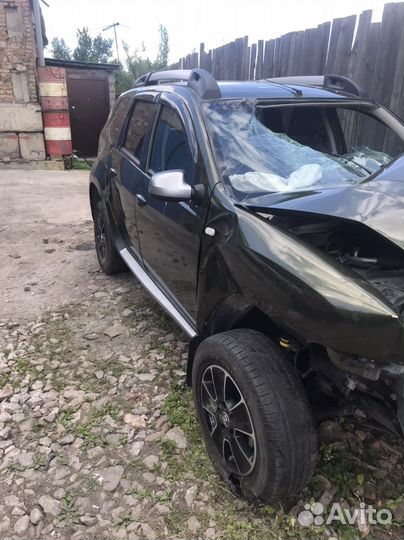 Renault duster 2017 год запчасти