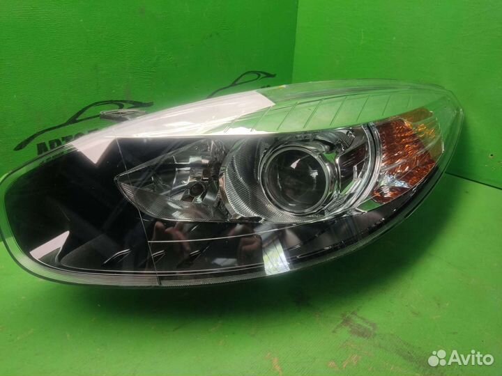 Фара левая Renault Fluence оригинал