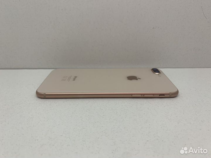 iPhone 8 Plus, 64 ГБ