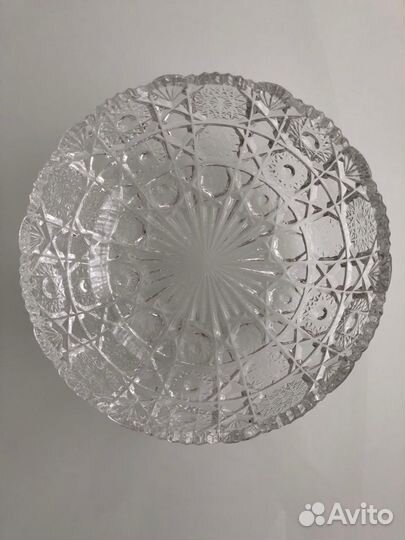 Хрустальная ваза