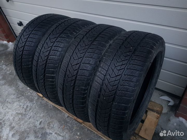 Pirelli Winter Sottozero 3 245/50 R19 105V