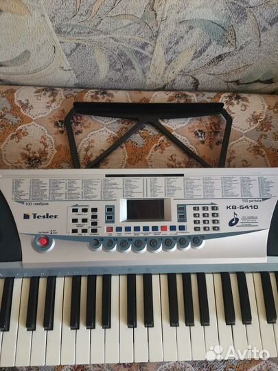 Синтезатор Tesler kb-5410