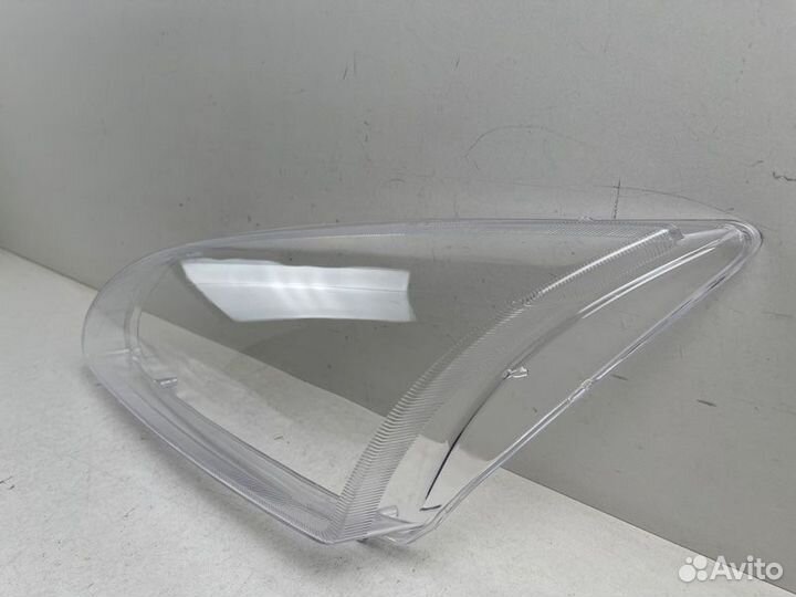 Стекло фары левое Ford Focus 2 2004-2008