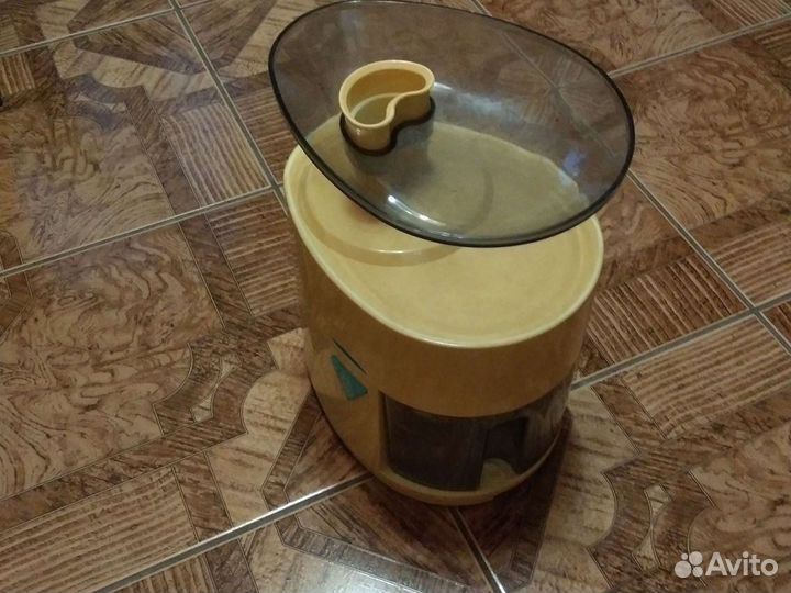 Соковыжималка Scarlett SC-011