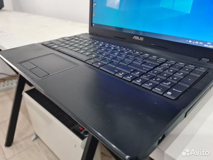 Офисный ноутбук Asus 15.6 годовой гарантии