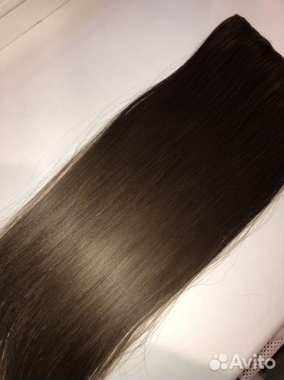 Волосы на заколках