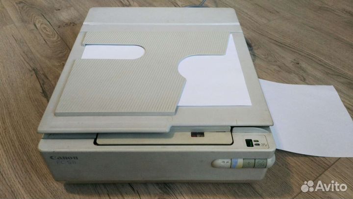 Копировальный аппарат Canon