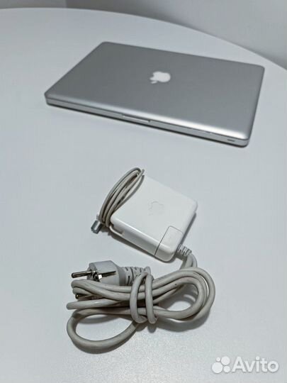 Apple MacBook pro 15 2011 i7/500gb/10gb