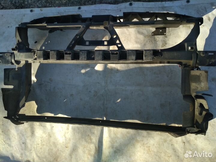 Volkswagen Phaeton панель передняя