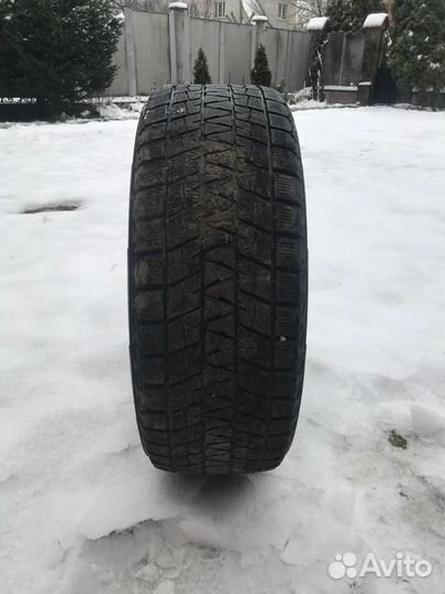 Bridgestone Blizzak DM-V1 265/60 R18 101R
