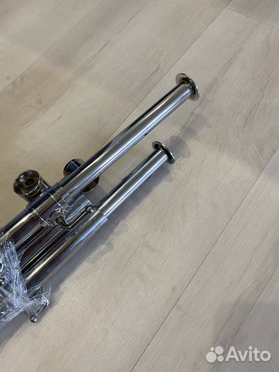 Вешалка напольная для одежды