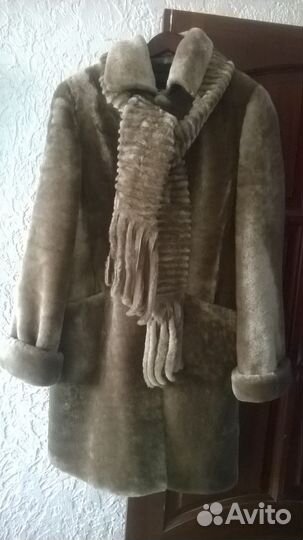 Полушубок мутоновый новый