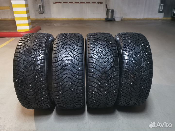 Nokian Tyres Hakkapeliitta 8 SUV 245/60 R18 109T