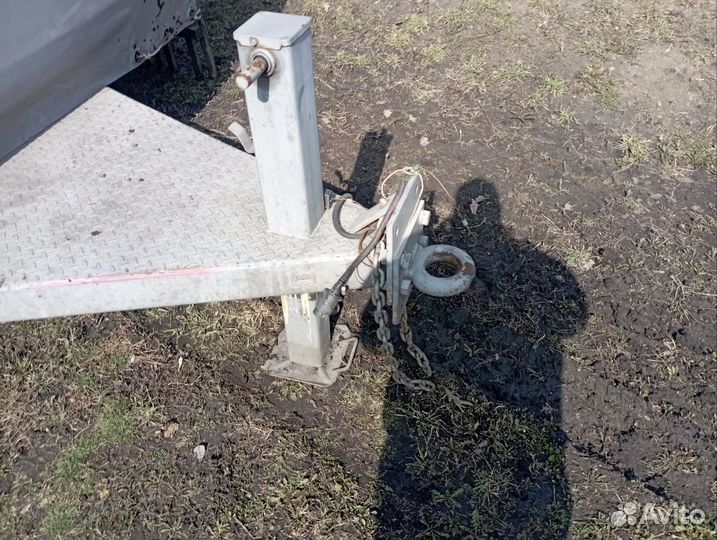 Прицеп легковой