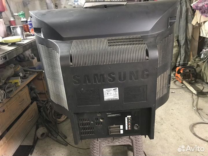 Телевизор самсунг