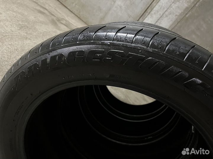 Bridgestone Dueler H/L 33A 235/55 R20 102V