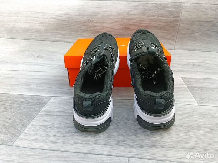 Кроссовки мужские