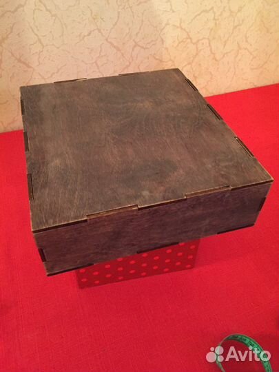 Элитный подарочный технобокс с защипами