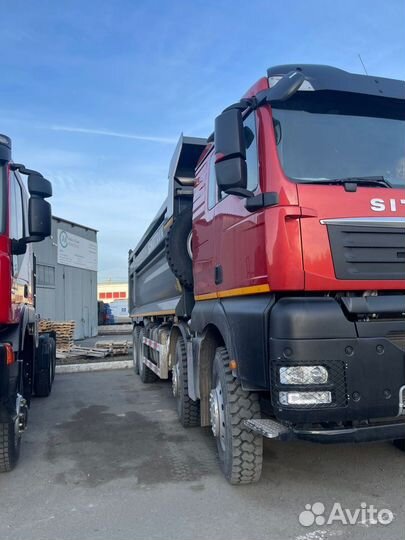 SITRAK C7H 8x4, 2023