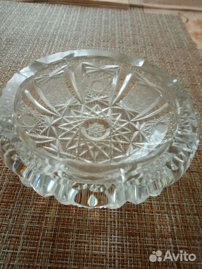 Хрустальная пепельница